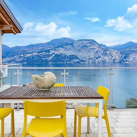 Ca De L'Angelon Aparthotel Brenzone sul Garda Kültér fotó