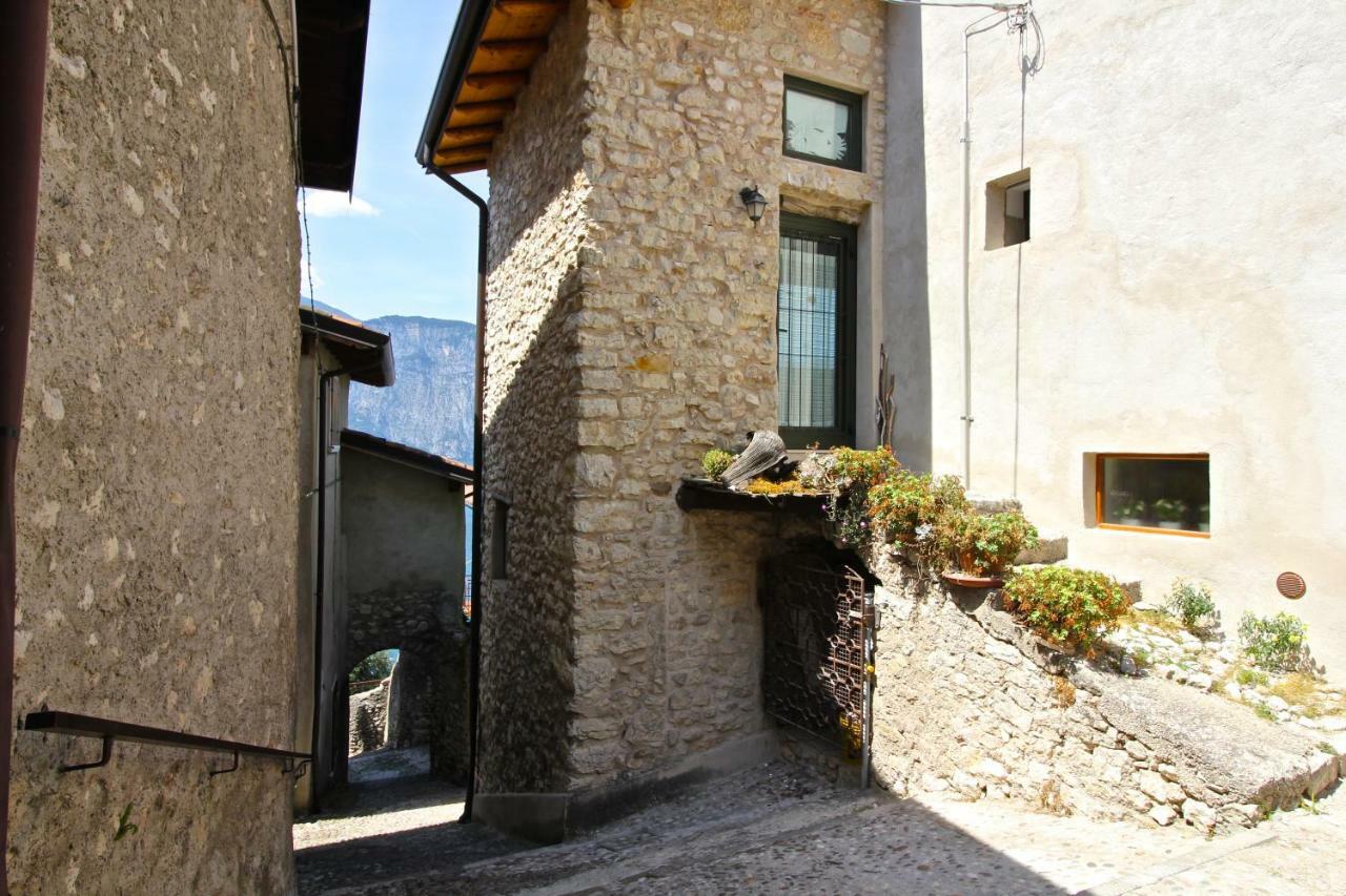 Ca De L'Angelon Aparthotel Brenzone sul Garda Kültér fotó